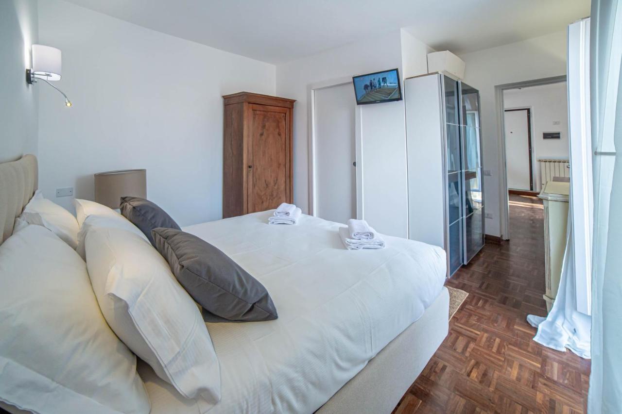 Luxury Top Floor In Trastevere Рим Экстерьер фото