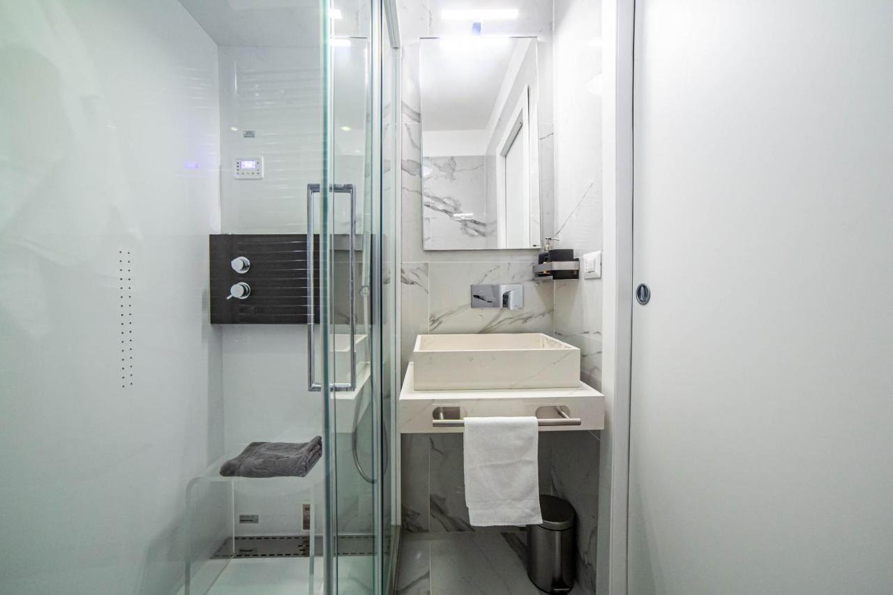 Luxury Top Floor In Trastevere Рим Экстерьер фото